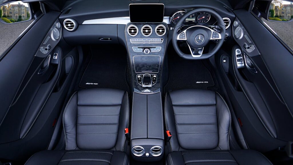 Mercedes-Benz Interior